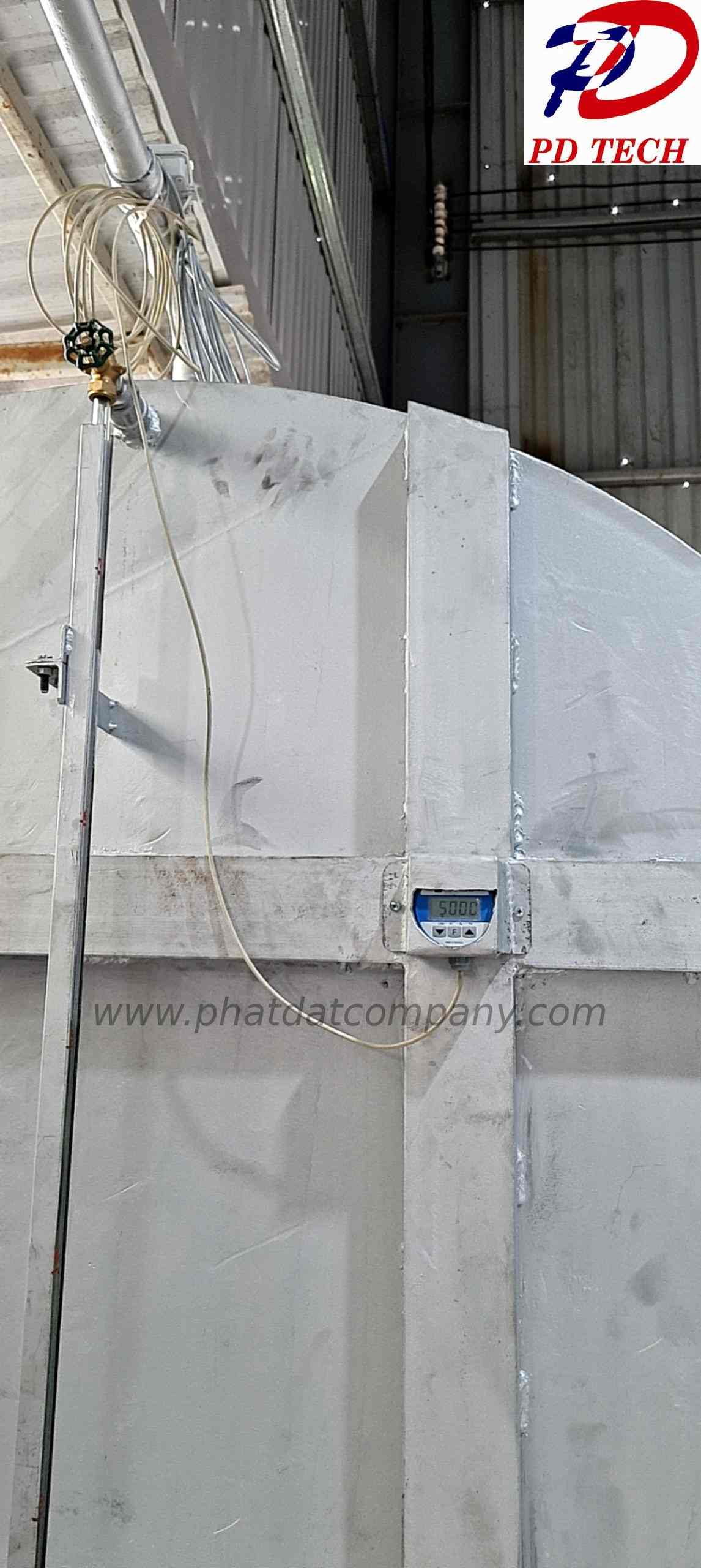 Cài đặt thông số kỹ thuật trên màn hình hiển thị của bộ báo mức dầu