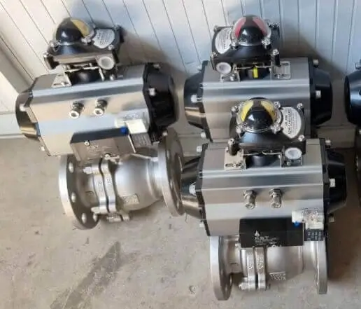 van bi điều khiển khí nén