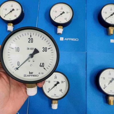 Giao đồng hồ đo áp suất khí đã kiểm định cho nhà máy | PhatDatCompany